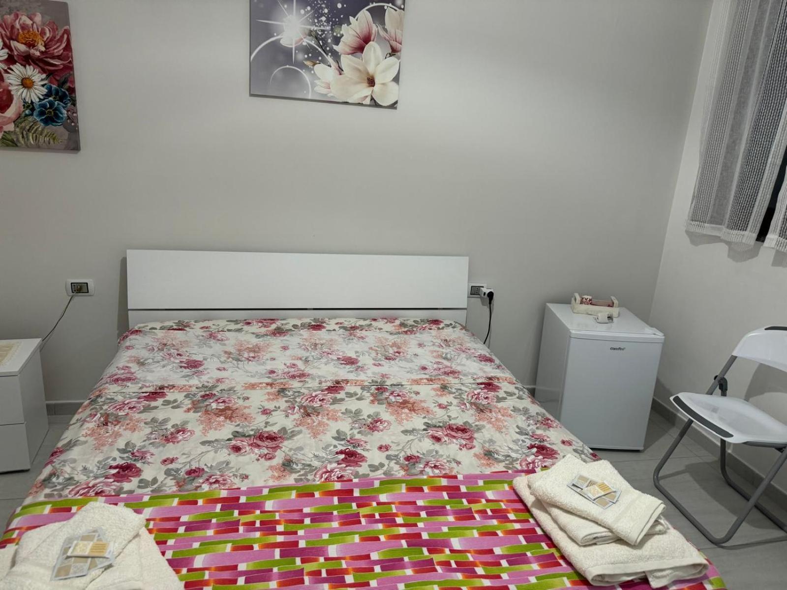 Casa Iris 호텔 카스텔라바테 외부 사진